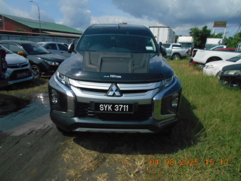 MITSUBISHI TRITON 2.4L ADV X