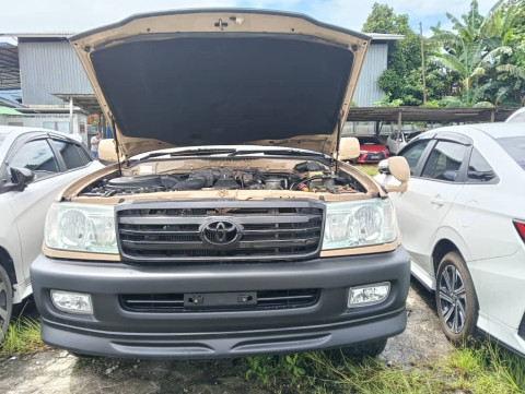 TOYOTA LAND CRUISER KG-HDJ101K