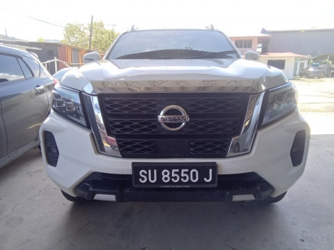 NISSAN NAVARA 2.5