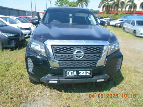 NISSAN NAVARA 2.5 VL AT