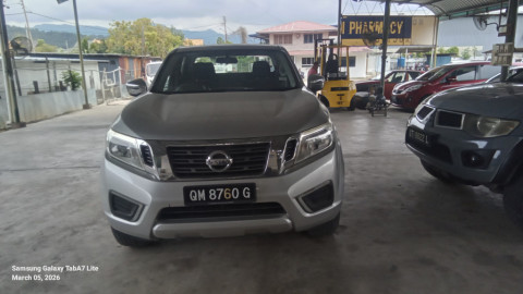 NISSAN NAVARA NP300 2.5 SE (A/T)