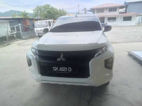 MITSUBISHI TRITON VGT 2.4