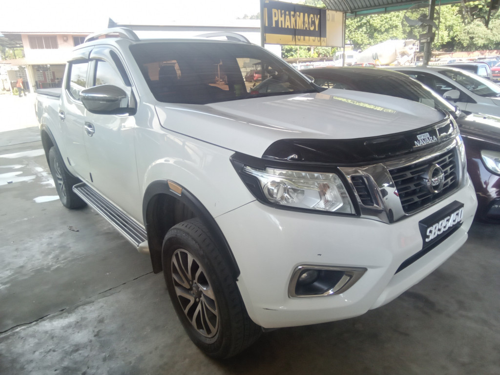 NISSAN NP 300