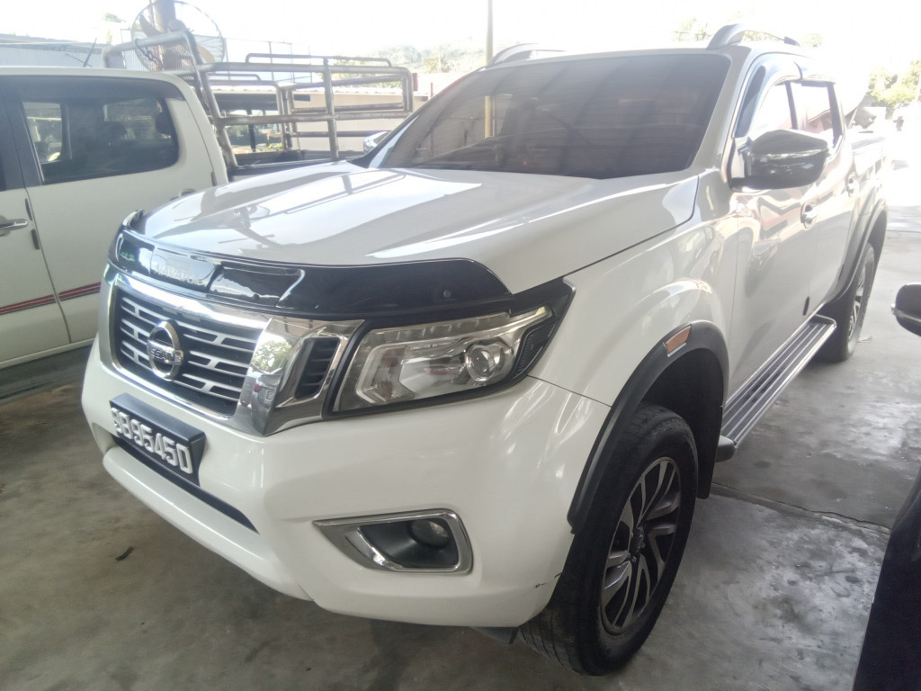 NISSAN NP 300