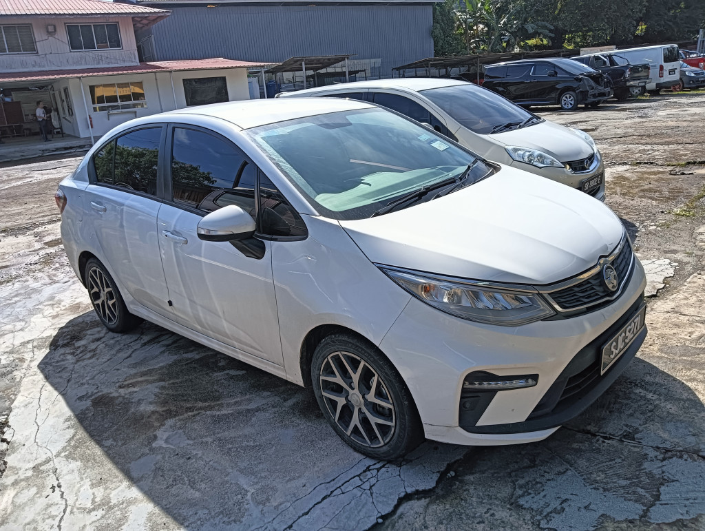 PROTON PERSONA 1.6 CVT PREMIUM