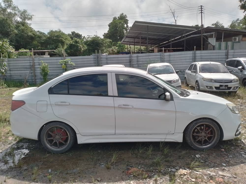 PROTON SAGA 1.3 AUTOMATIK STANDARD