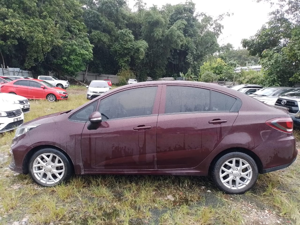 PROTON PERSONA 1.6 CVT EXECUTIVE