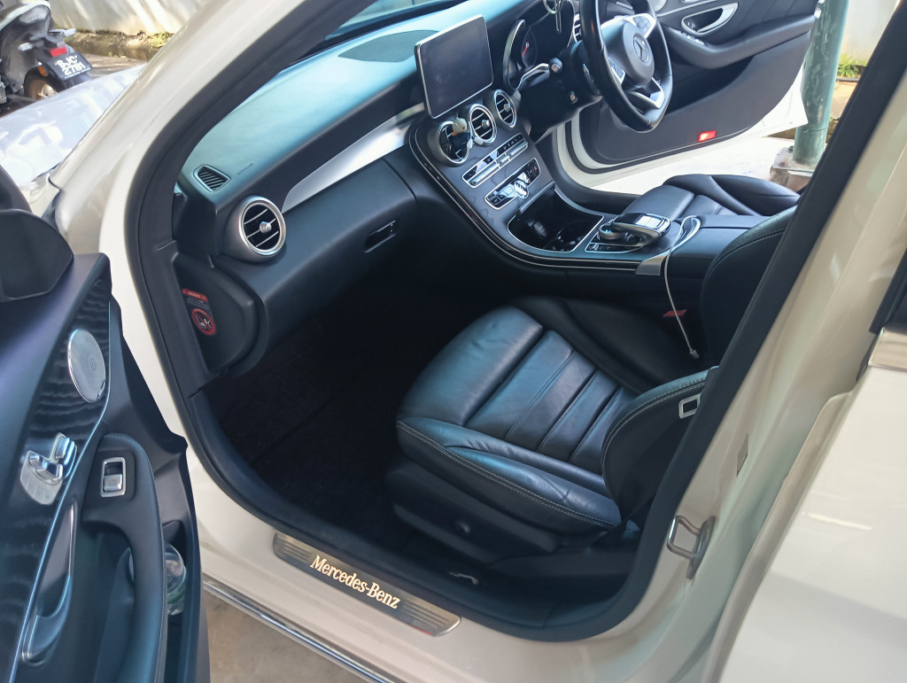 MERCEDES BENZ C350 E 2.0