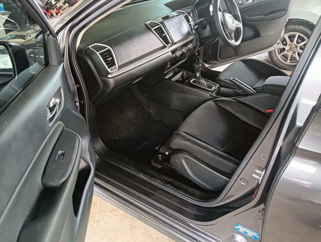 HONDA CITY 1.5 E