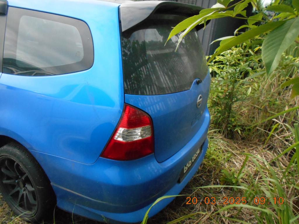 NISSAN GRAND LIVINA AUTO