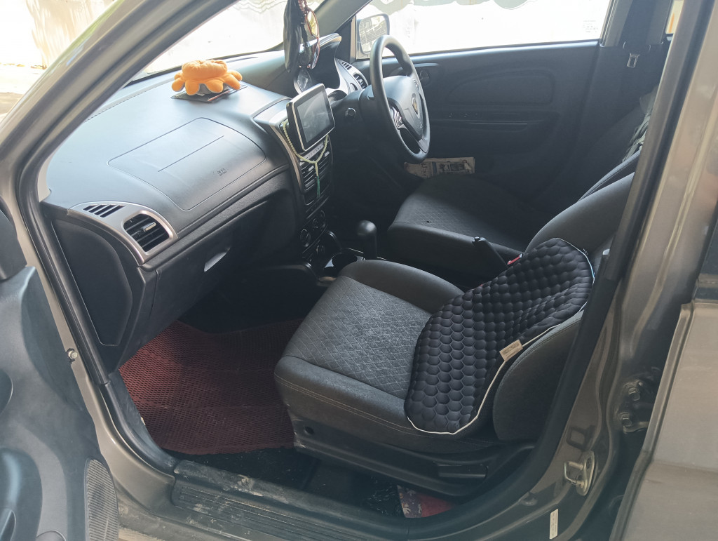 PROTON SAGA 1.3L PREMIUM AT