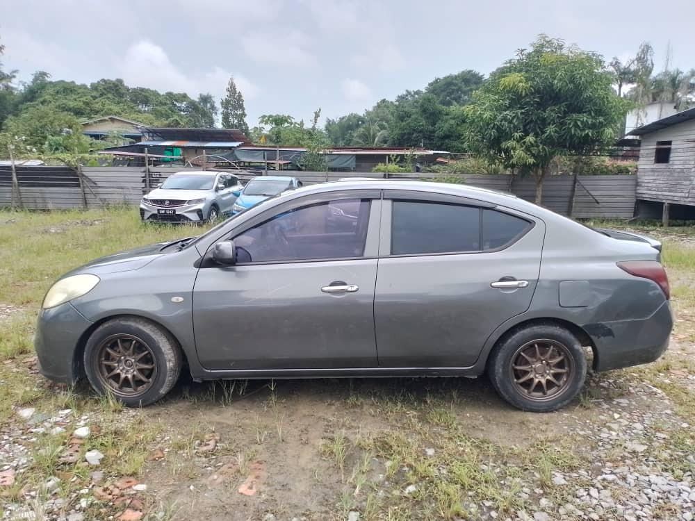 NISSAN ALMERA 1.5E MT