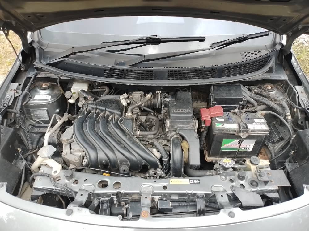 NISSAN ALMERA 1.5E MT