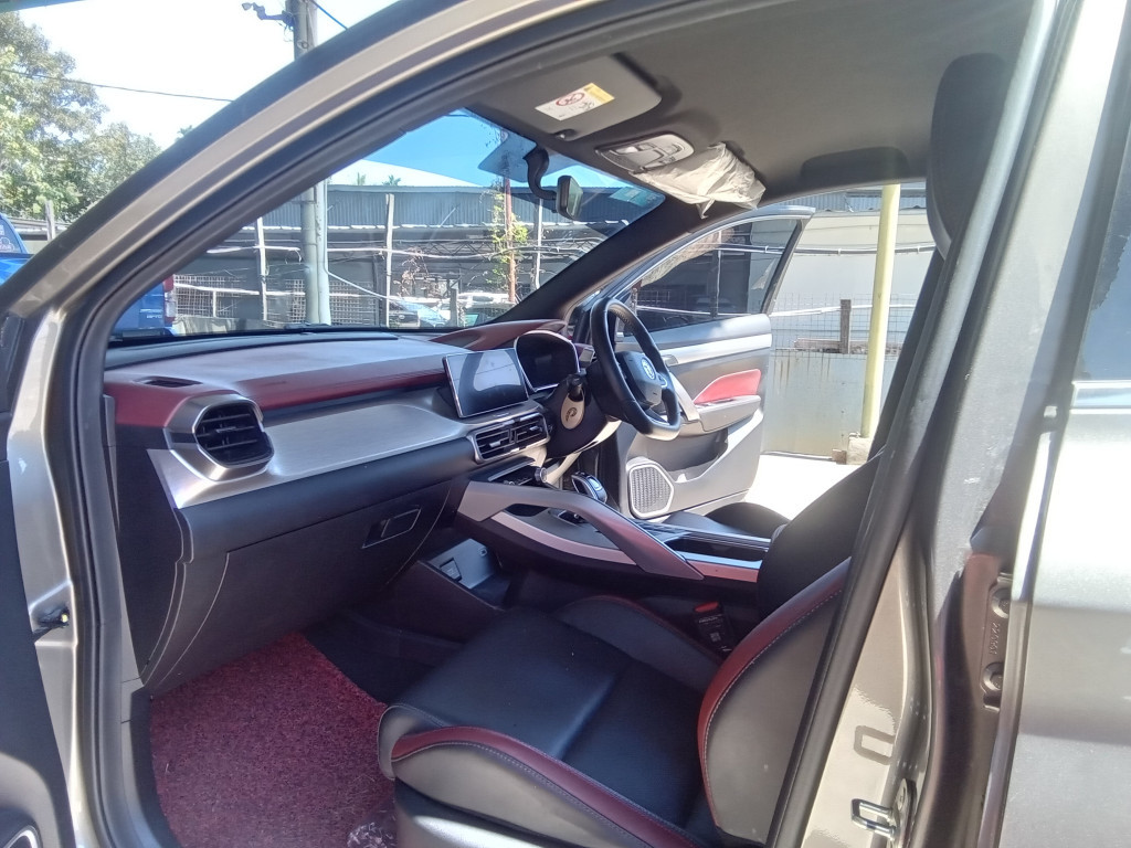 PROTON X50 1.5T PREMIUM