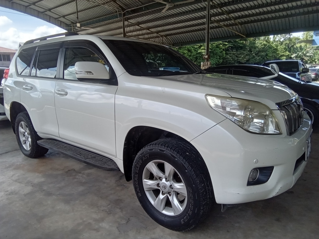 TOYOTA LAND CRUISER PRADO 2.7
