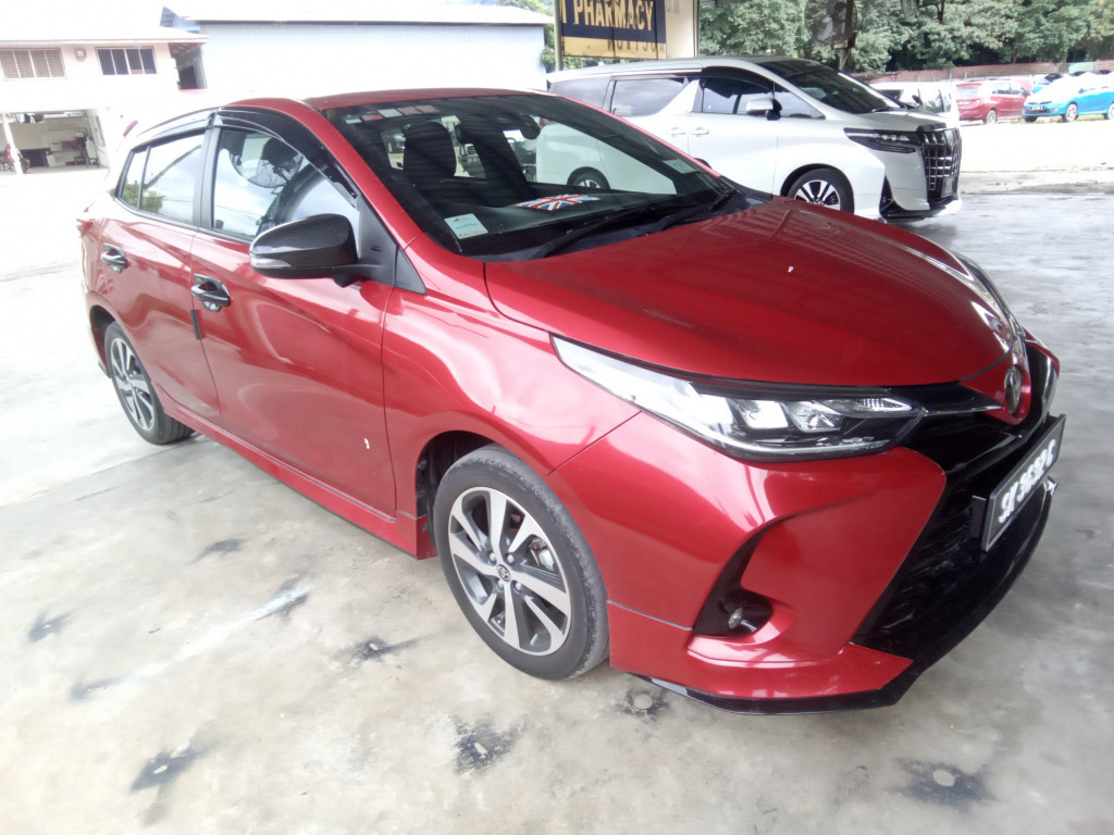 TOYOTA YARIS 1.5E (AT)