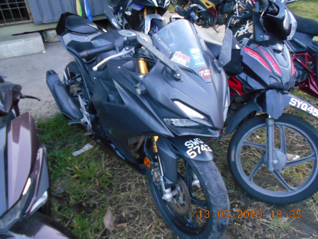 HONDA CBR150R CBR150RA / CBR150RA9 ABS