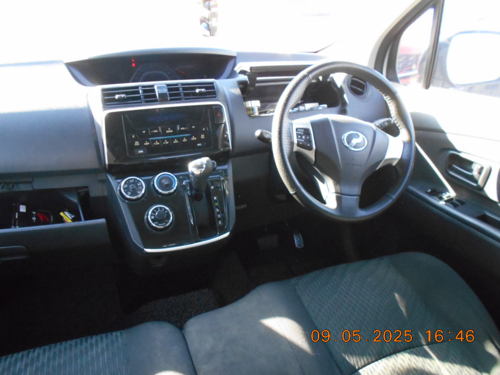 PERODUA ALZA 1.5