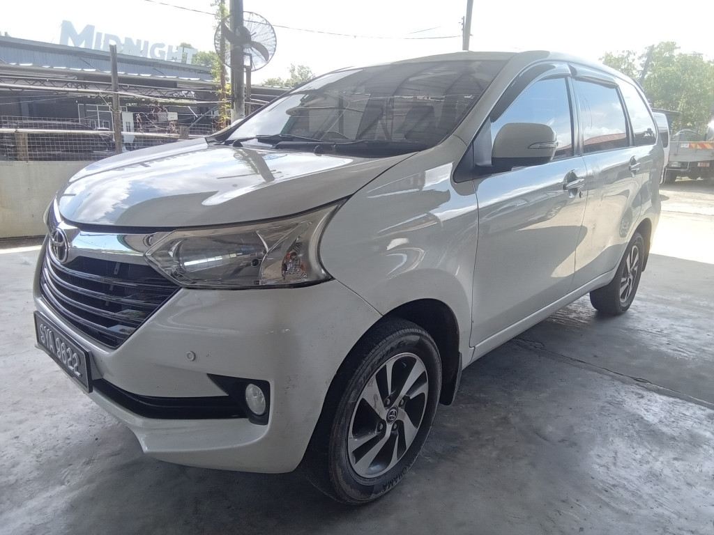 TOYOTA AVANZA 1.5