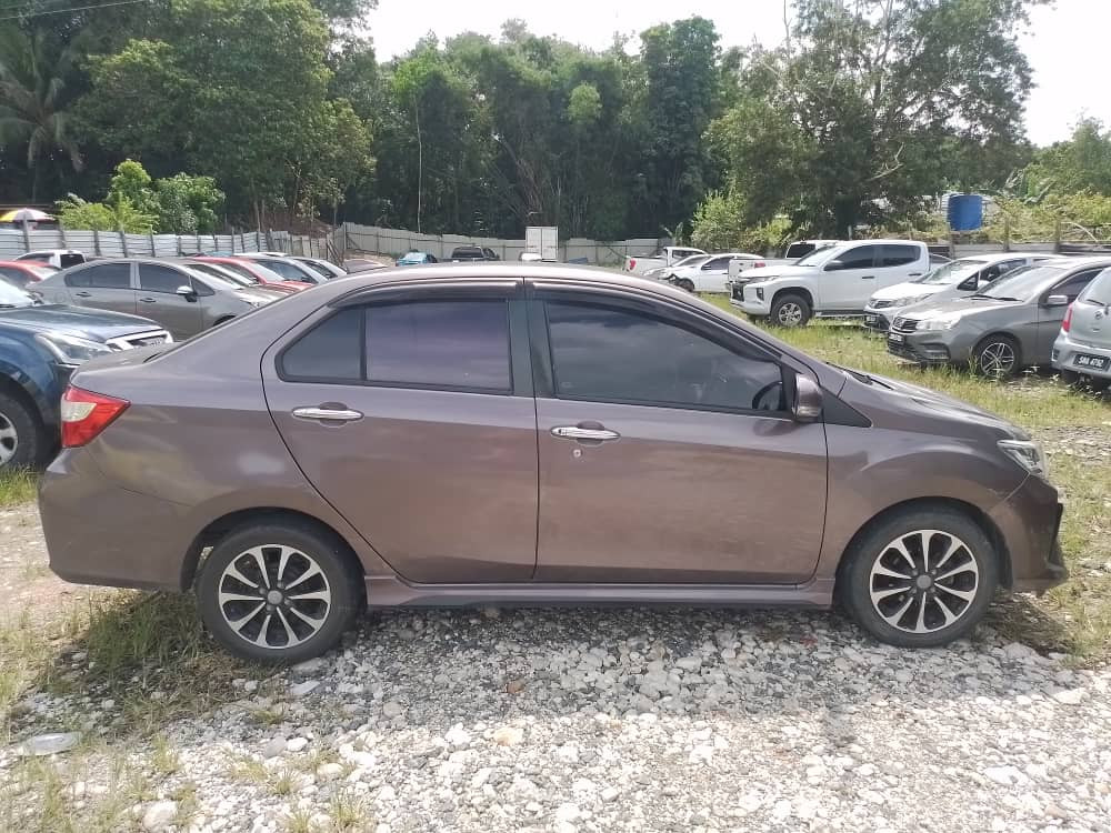 PERODUA BEZZA 1.3X AT