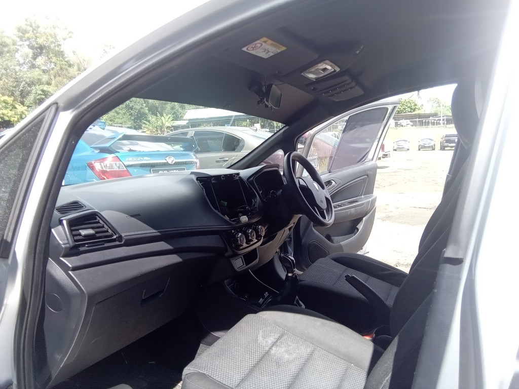 PROTON IRIZ 1.3 MANUAL STANDARD