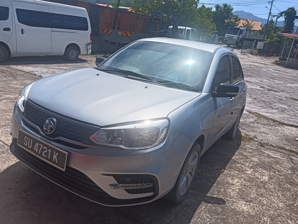 PROTON SAGA 1.3 AUTOMATIK PREMIUM