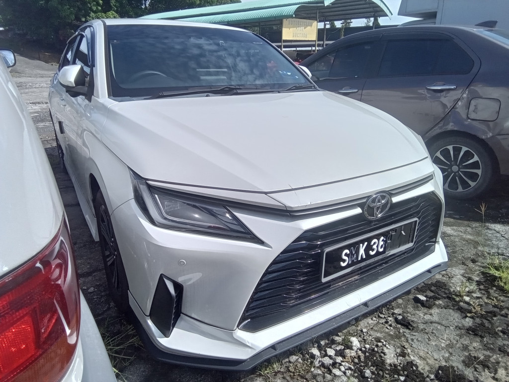TOYOTA VIOS 1.5E (AT)