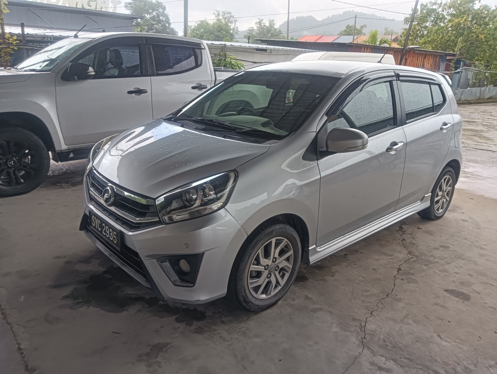 PERODUA AXIA 1.0