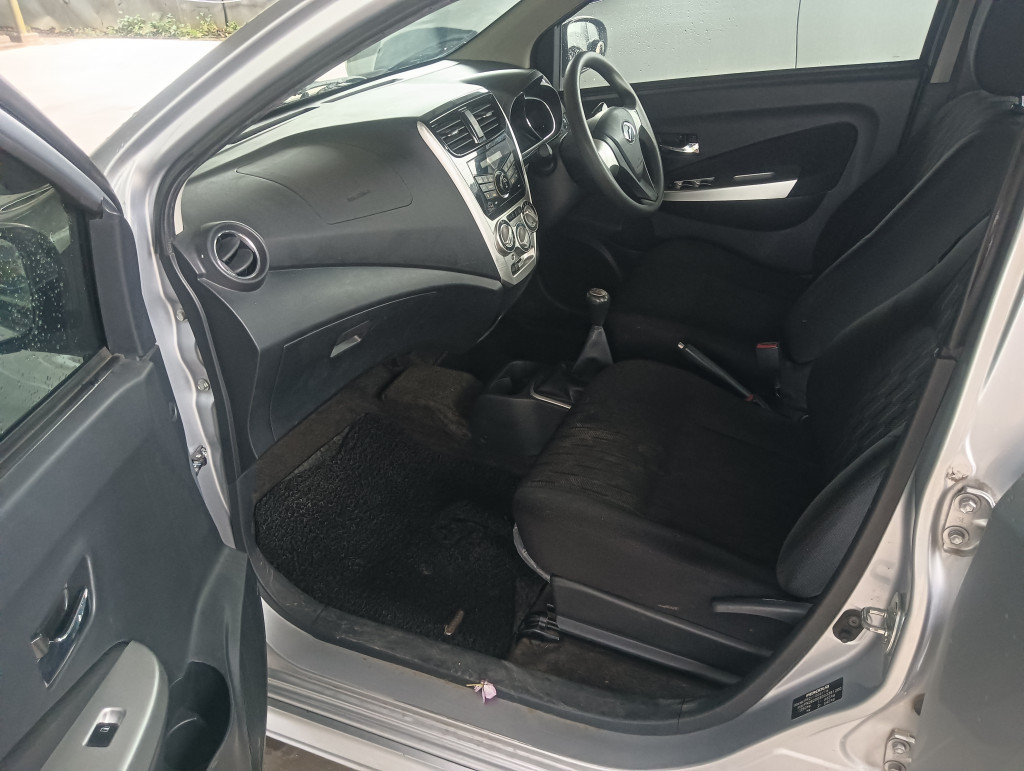 PERODUA AXIA 1.0
