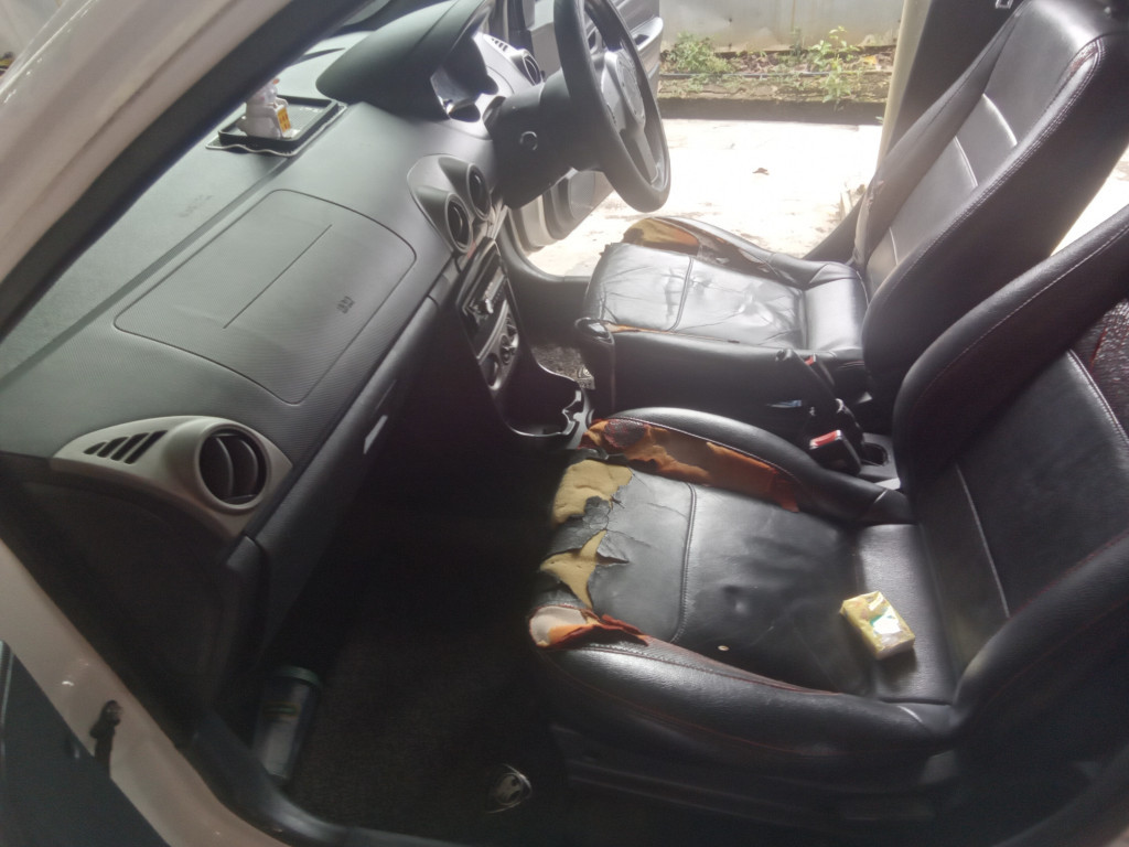 PROTON SAGA 1.6 AUTO