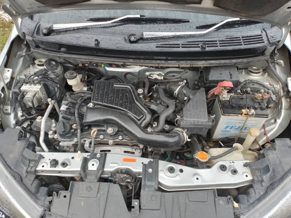 PERODUA BEZZA 1300 AV (AUTO)