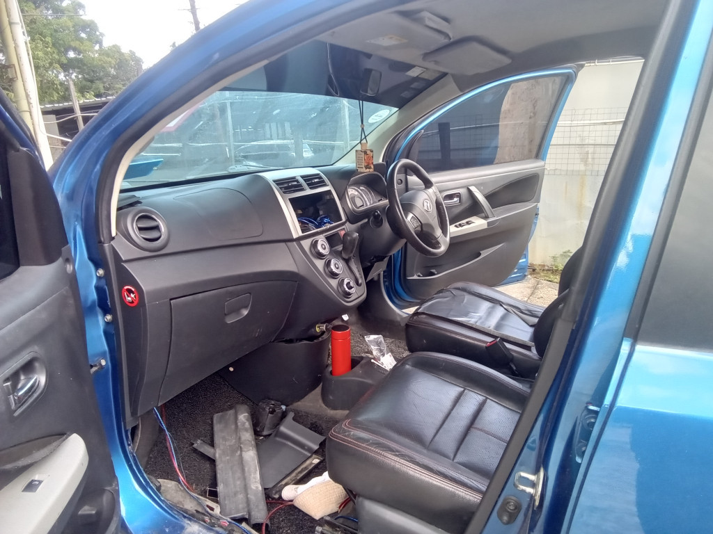 PERODUA MYVI 1.5
