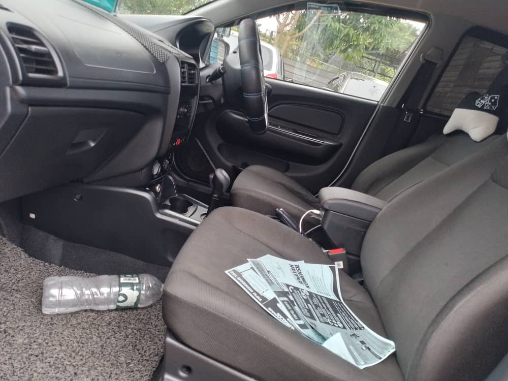 PROTON SAGA 1.3 PREMIUM CVT