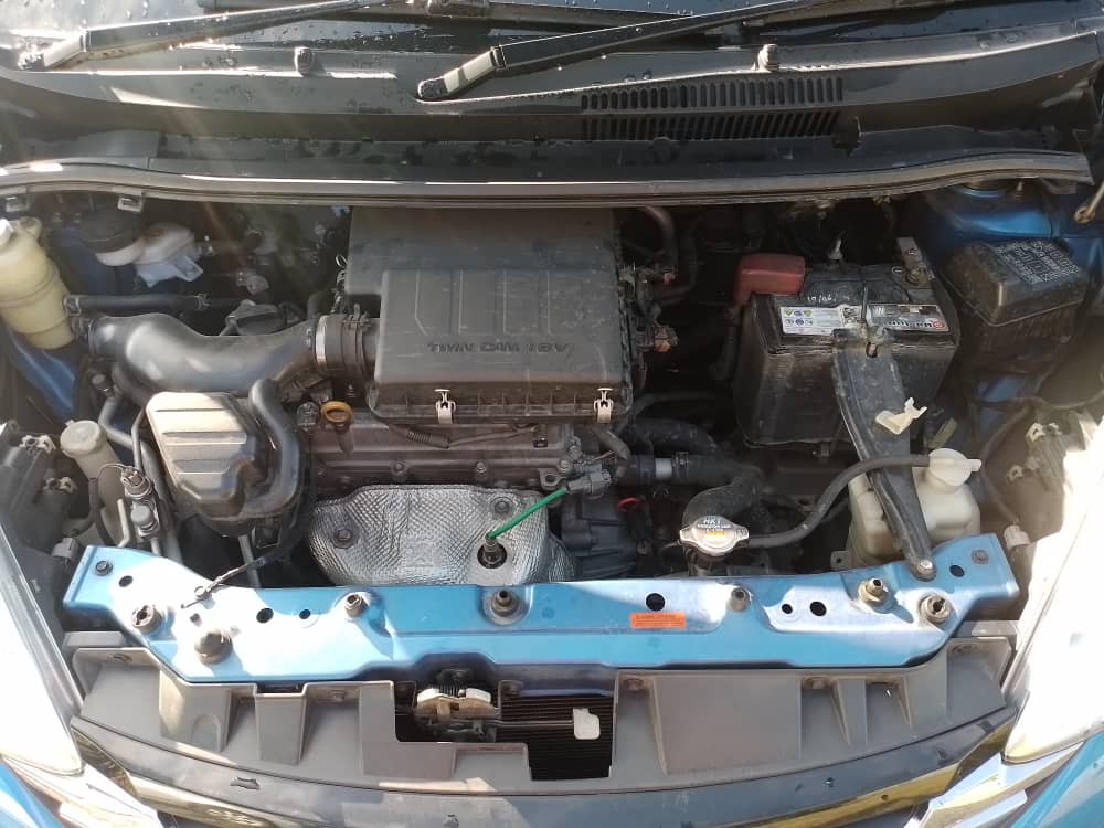 PERODUA ALZA 1.5 SE AUTO