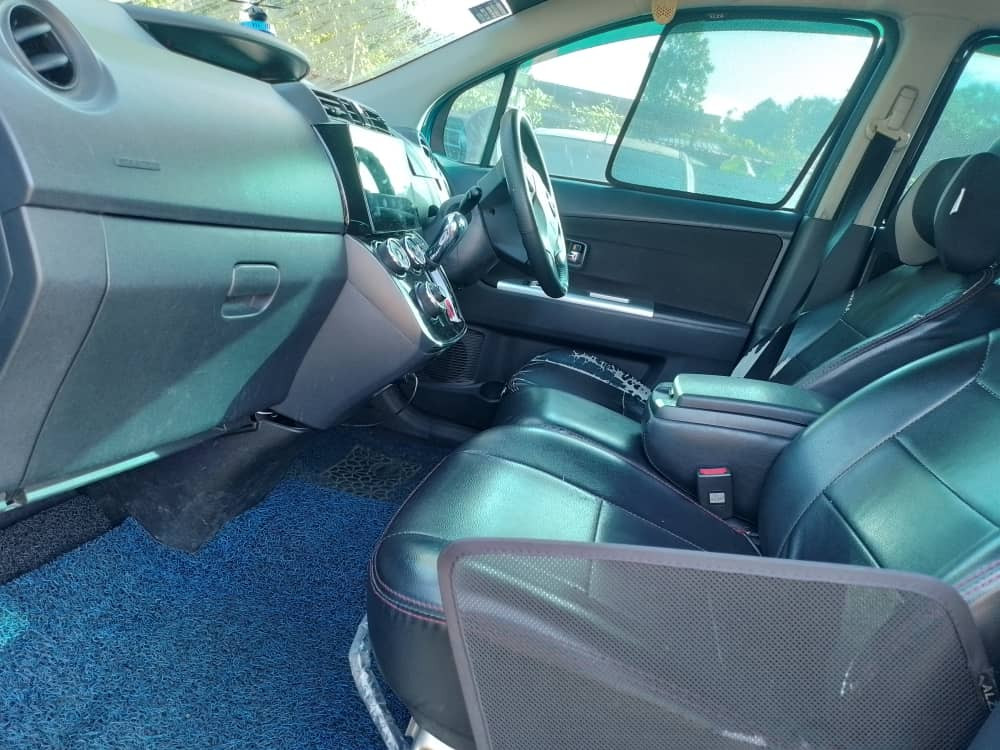 PERODUA ALZA 1.5 SE AUTO