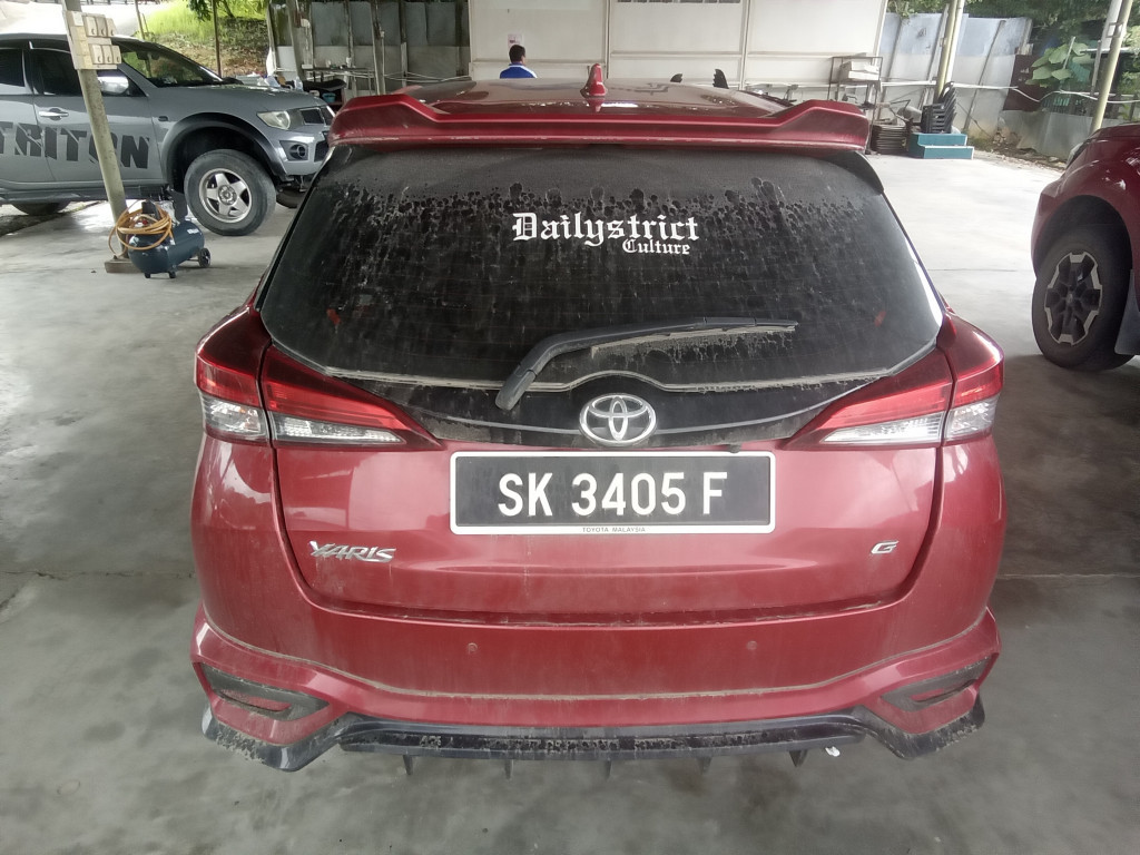 TOYOTA YARIS 1.5G A/T