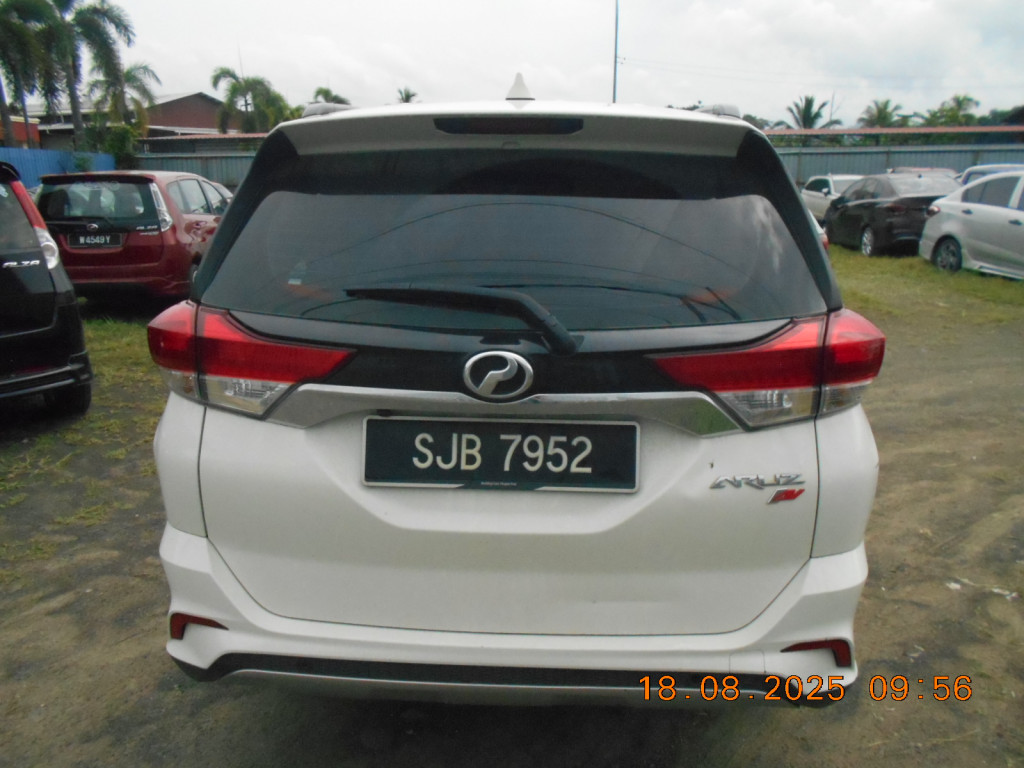 PERODUA ARUZ 1.5 AV (AT)