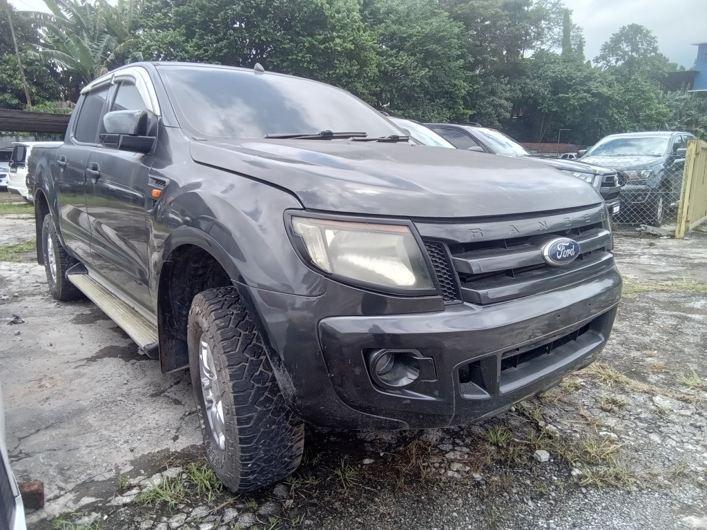 FORD RANGER 2.2 XL 4WD MT