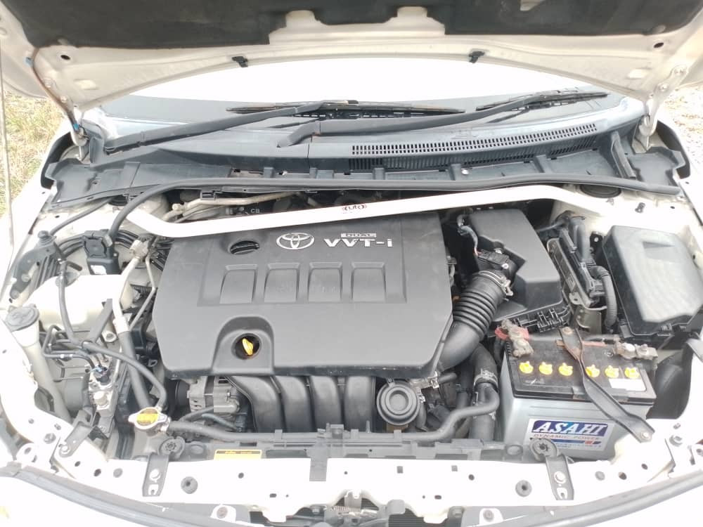 TOYOTA COROLLA ALTIS 2.0