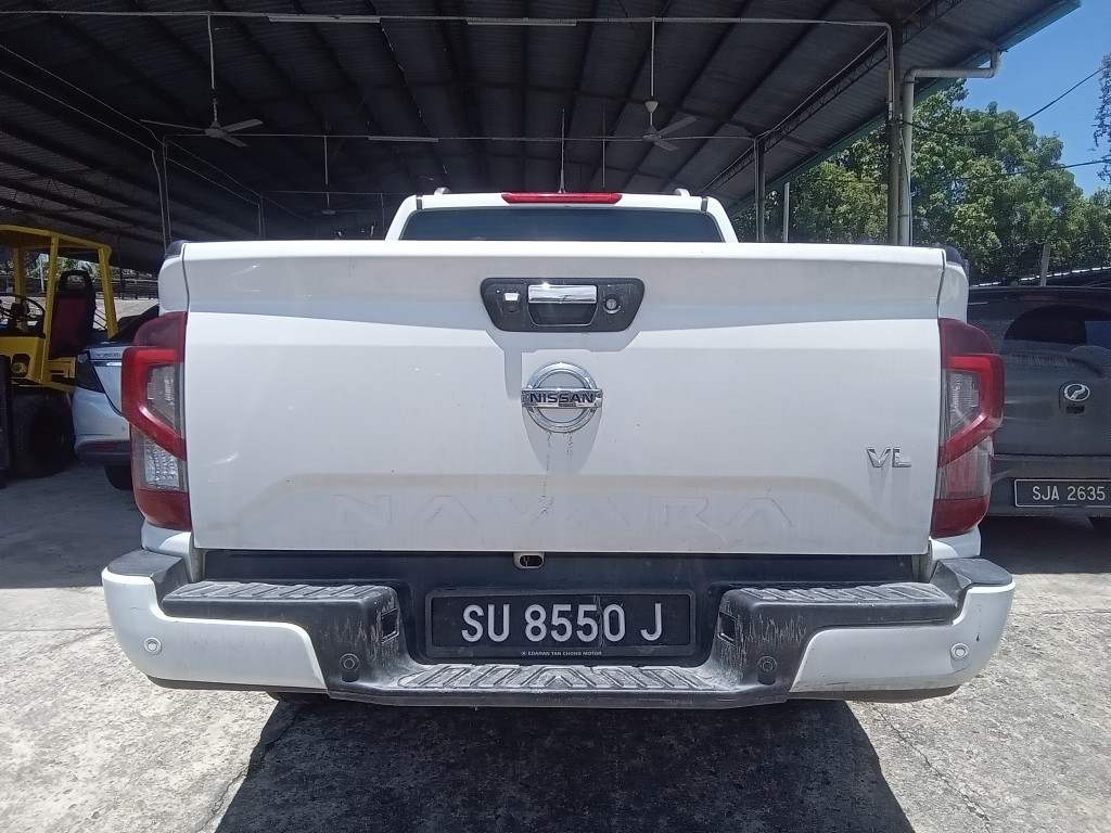 NISSAN NAVARA 2.5
