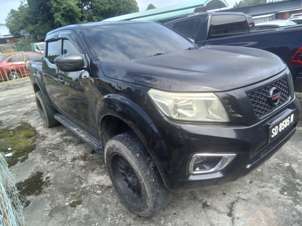 NISSAN NAVARA 2.5