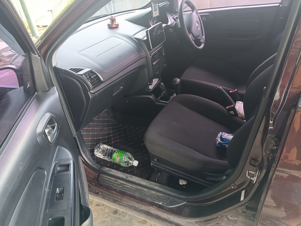 PROTON SAGA 1.3L STANDARD AT