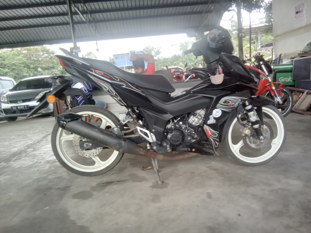 HONDA RS150R & RS150R TRICO  (FS150FL/FL3/F4)