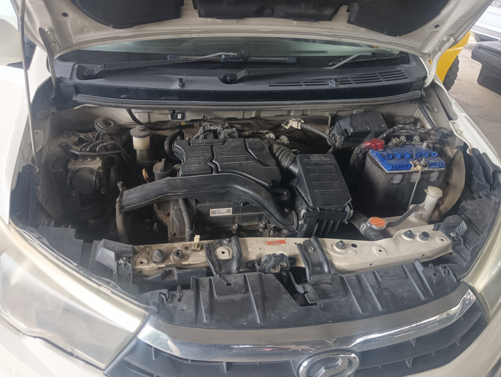 PERODUA BEZZA - 1000 G (AUTO)