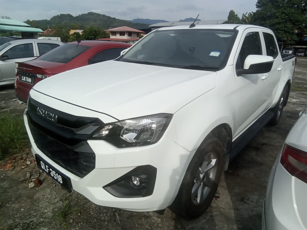 ISUZU D-MAX 1.9