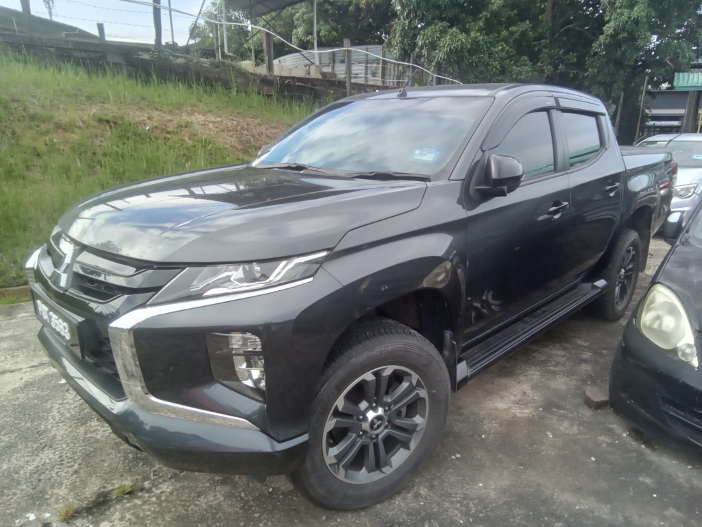MITSUBISHI TRITON VGT 2.4