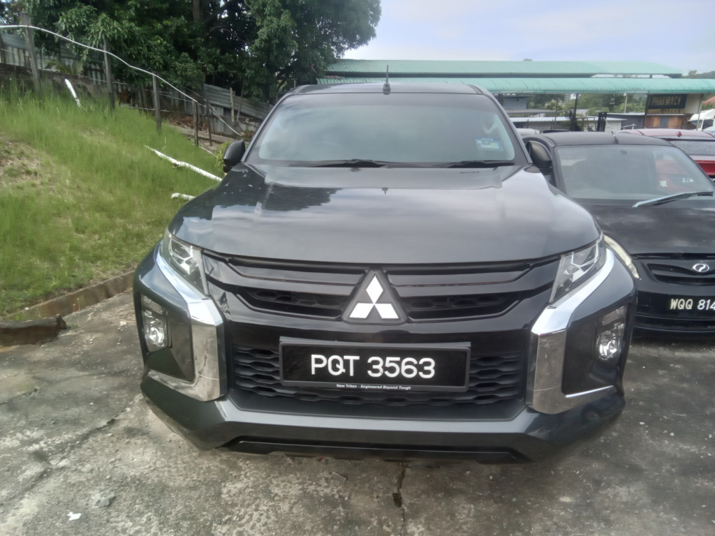 MITSUBISHI TRITON VGT 2.4