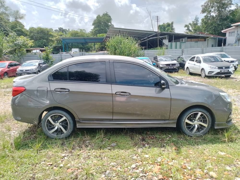 PROTON SAGA 1.3 PREMIUM S AT