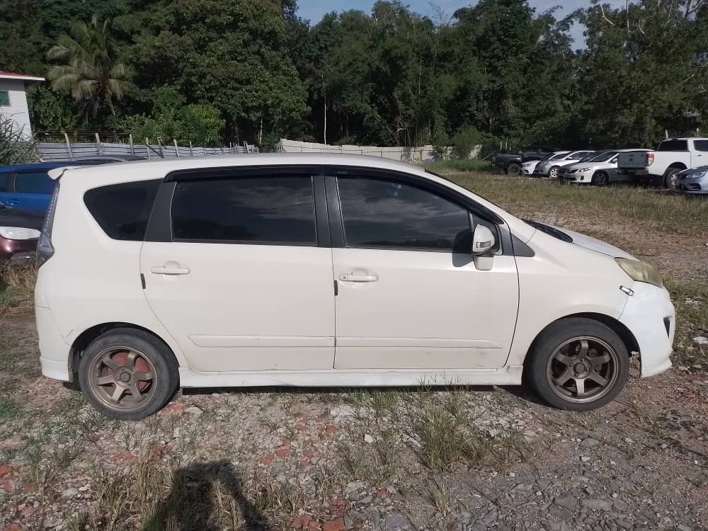 PERODUA ALZA 1.5