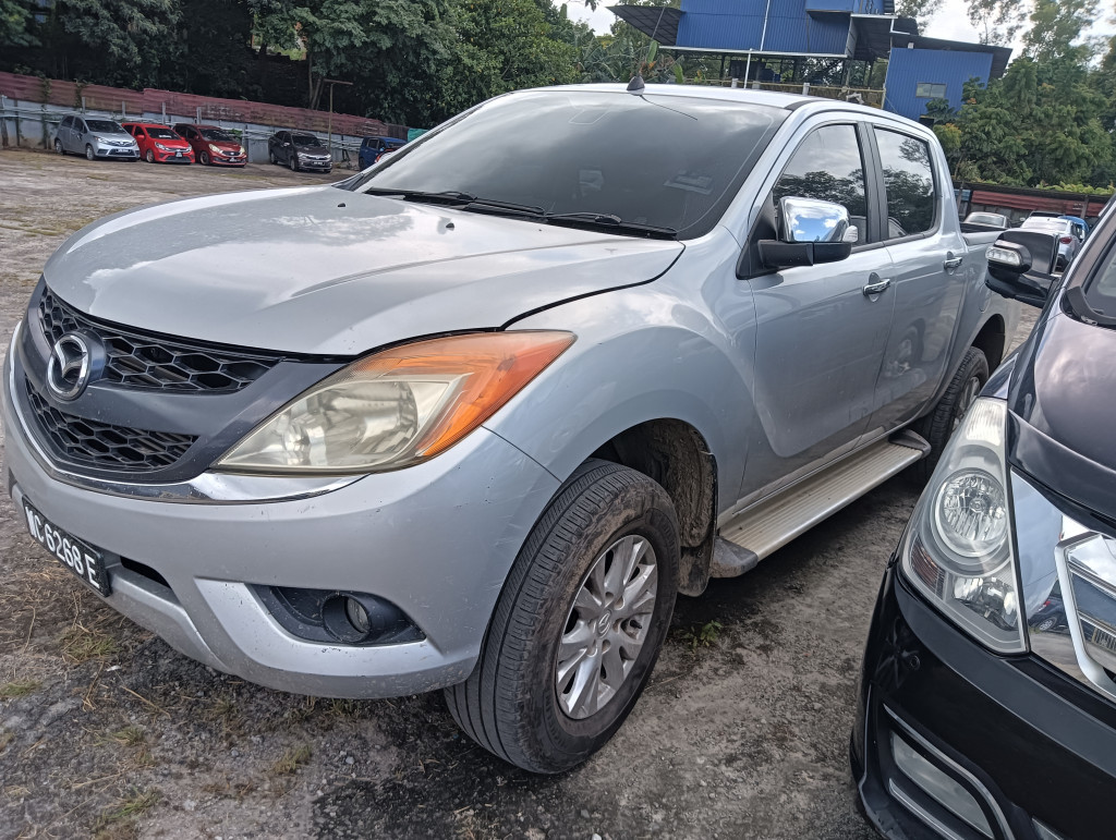 MAZDA BT-50 2.2